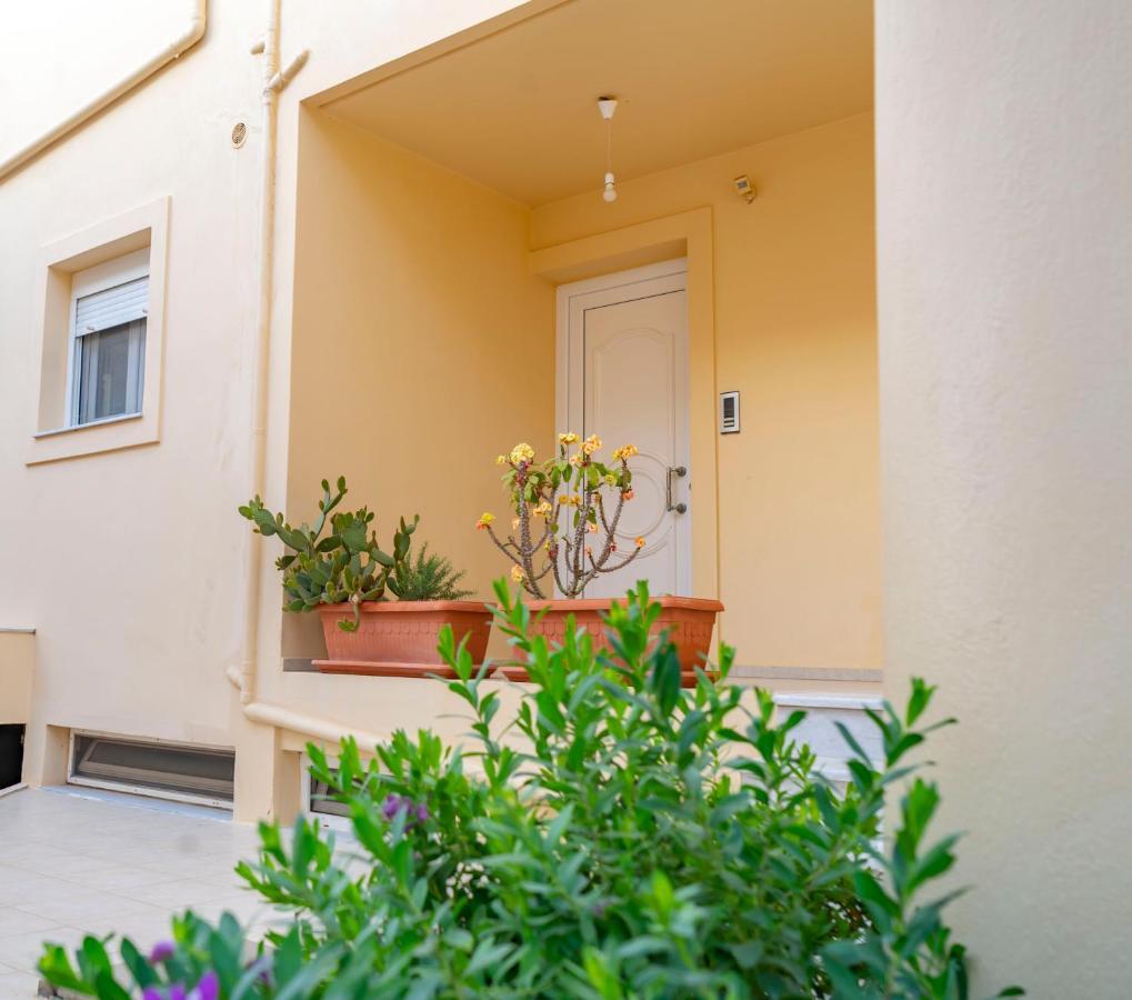 A Quiet Apartment Close To The Sea Gouves Exterior foto